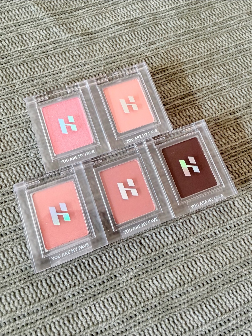 Holika Holika My Fave Piece Eyeshadow 5-Piece Set - NEW